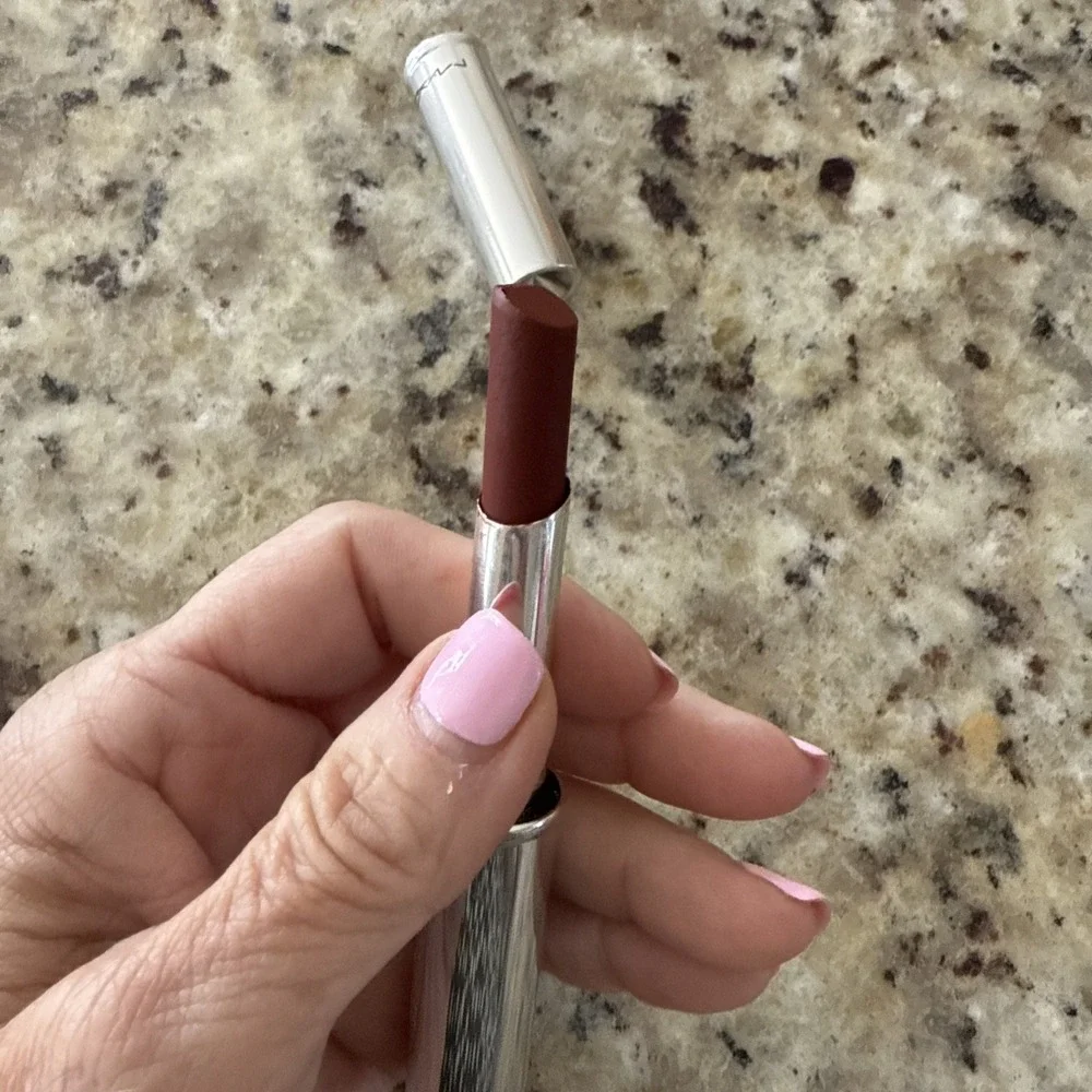 MAC Locked Kiss Indulgent 95 Virous Lipstick 24‎ Hours Full Size .06 oz  4110